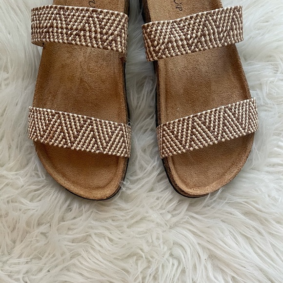 Beige Aztec Tribal Woven Banded Footbed Sandals - Picture 4 of 16